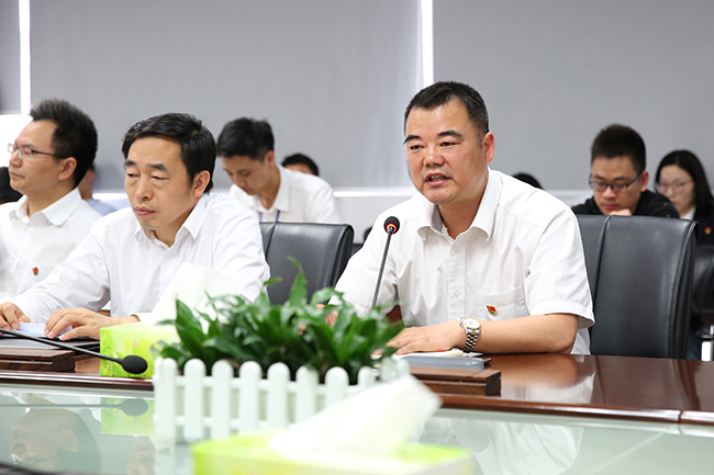 主題黨日 | 弘揚五四精神，激發青年斗志，充分發揮生力軍和突擊隊作用